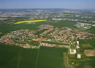Moravany, letecké foto, 2011